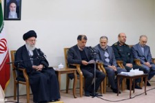 "ما می‌توانيم" را در عمل به مردم نشان دهيد/ با تكرار زبانی اقتصاد مقاومتی هيچ اتفاقی نمی‌افتد + فیلم و تصاویر 