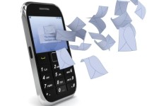 هزینه پیامک های تبلیغی تبریک رئیس جمهور از کجا تآمین می شود؟/آیا رسانه جمعی برای تبریک سال نو کافی نبود؟