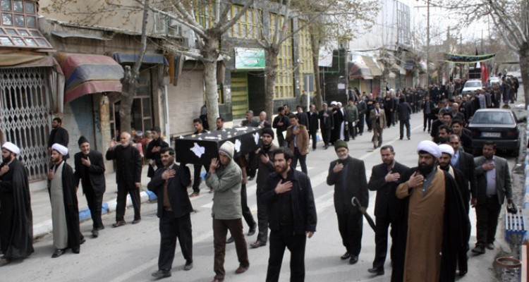 مراسم عزاداری شهادت حضرت فاطمه زهرا (س) در هرسین برگزار شد