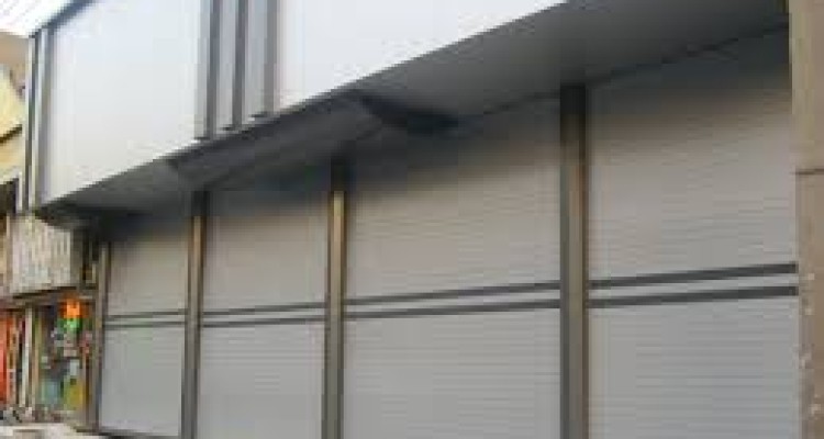  اجاره هایی که تصاعدی بالا می رود/بازار رونق دارد یا مغازه داران برای فرار از ورشکستگی مجبورند