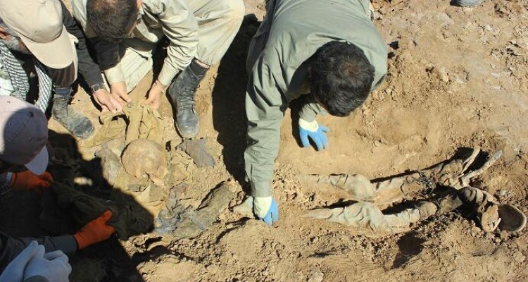 تصاویری از محل تفحص پیکرهای 175 غواص شهید/ 14+ 