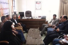 نشست صميمي فرماندار هرسين با مسئولين انجمن هاي فرهنگي و هنري شهرستان/یاور محمدی: برای ماندگاري فرهنگ و هنر بايد برنامه ريزي ها مناسب صورت گیرد