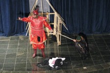 اولین اجرای گروه نمایش کرب و بلا با هنرمندی نقال ها درهرسین