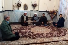 دیدار با خانواده معظم شهدای بسیجی در هرسین+تصویر