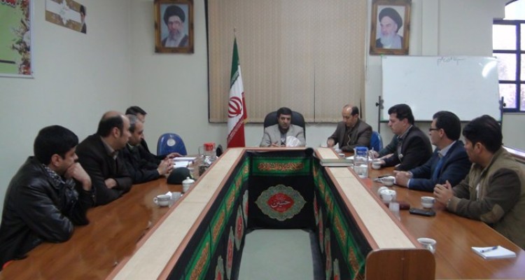 یاور محمدی: شهرداري و ارگان هاي مربوطه از صدور مجوز براي صنوف مزاحم  در محيط شهري خودداري کنند