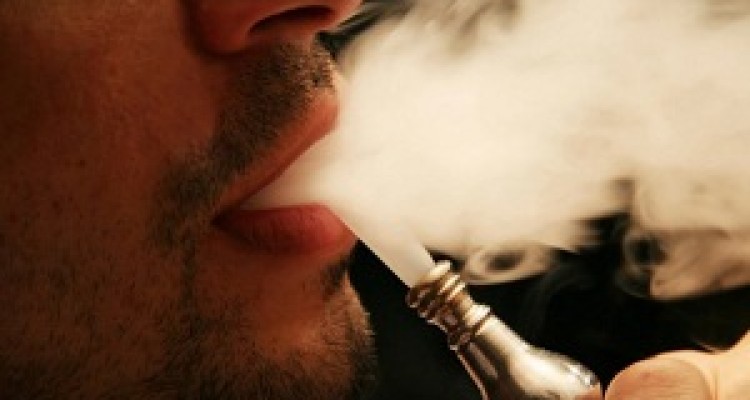 حکم شرعی کشیدن سیگار و قلیان 