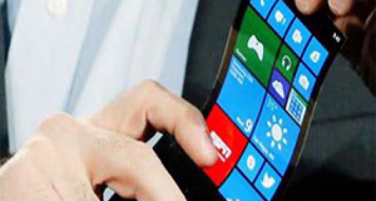 با این فناوری، تلفن همراه خود را تا کنید! 