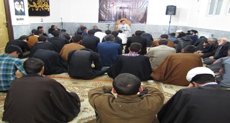 برگزاری اولین شب عزاداری ایام فاطمیه در هرسین+تصویر