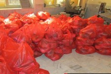 توزیع 80بسته مواد غدایی بین نیازمندان در آستانه سال نو