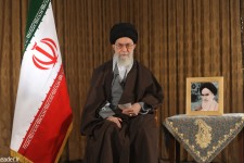 سال «اقتصاد مقاومتی؛ اقدام و عمل» با اقتصاد مقاومتی می‌توان به جنگ بیکاری و رکود رفت