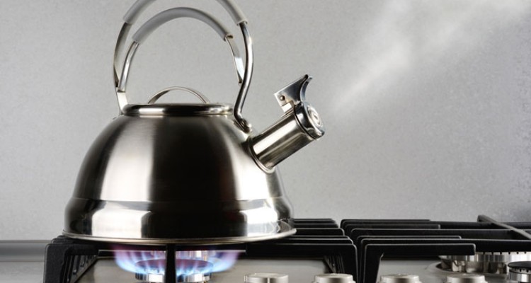 ۷ راهکار ساده برای رفع رسوب کتری و سماور