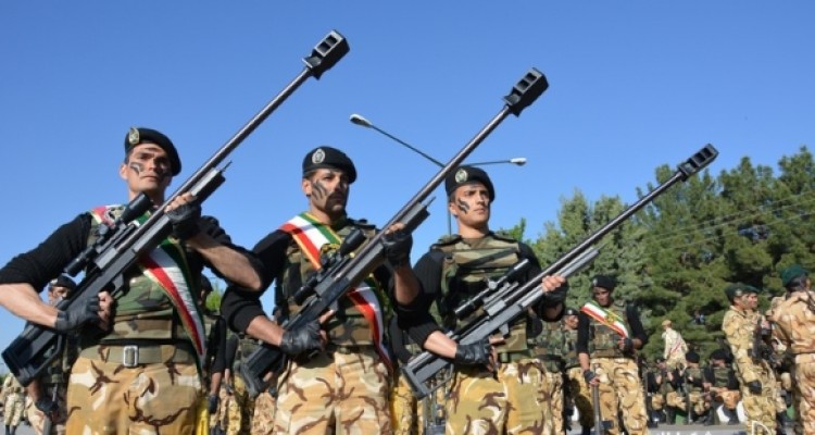 مراسم روز ارتش در کرمانشاه