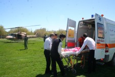 از واژگونی یک دستگاه پراید و مصدومیت 4نفر تا مسمومیت با قارچ و انتقال بیمار با اورژانس هوایی