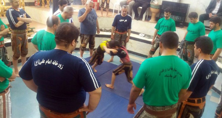 جشن میلاد مسعود حضرت علی (ع)در محل زور خانه امام علی(ع)شهرستان هرسین +تصویر