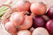 پیاز بخوریم یا نخوریم؟ 