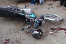 از واژگونی خودرو پژو با 3سرنشین تا تصادف  منجر به فوت موتور سیکلت سوار در هرسین