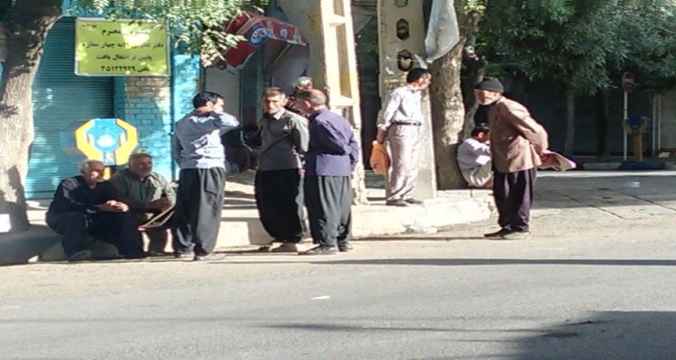وضعیت نگران کننده بیکاری در دومین شهر صنعتی کرمانشاه/ وقتی کارگران روز مزد هرسینی هم بیکار می شوند
