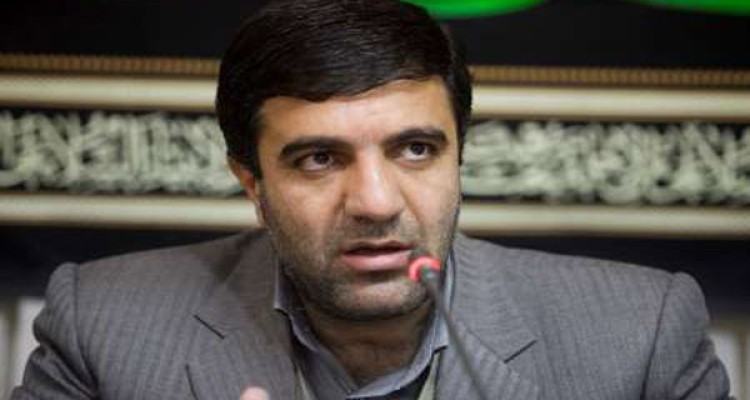 واقعیت این است که دولت بی پول است/ در حال حاضر آب شرب هرسین مشکلی ندارد / برای رفع مشکل آب سه راه حل کوتاه مدت، میان مدت و بلند مدت در نظر گرفته شده