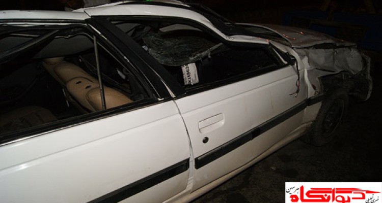 واژگونی یک دستگاه پژو پارس و مصدومیت 3نفر در محور هرسین به نورآباد