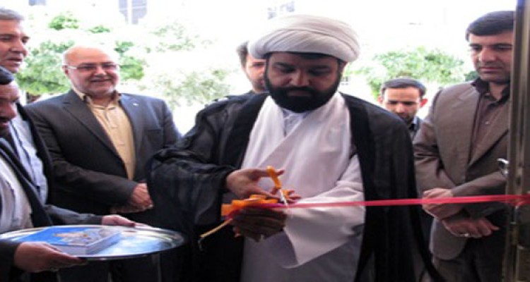 افتتاح نمایشگاه کتاب و علوم قرآنی در هرسین+تصویر