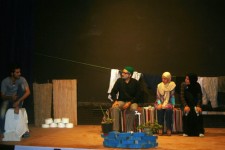 گزارش تصویری/  اولین روز از اجرای نمایش” پدرانه” در هرسین