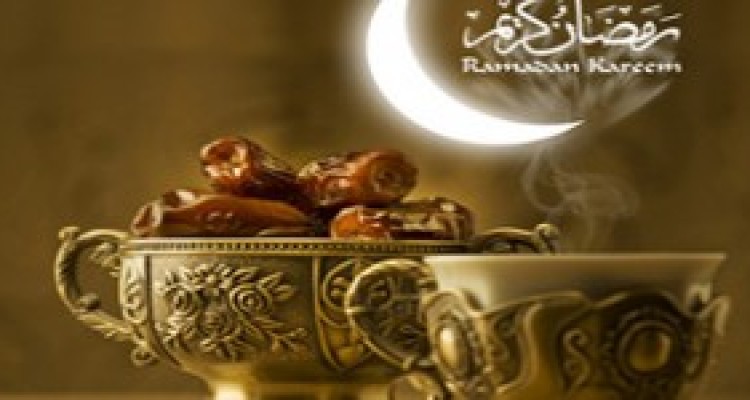 مناجات خوانی ماه خدا در کوچه های هرسین/ از توجه به سنت حسنه کاسمسا تا شب نشینی در شب های رمضان