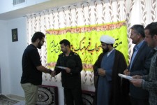 در مراسمی از بازیگران و عوامل اجرایی نمایش پدرانه تجلیل شد+تصویر