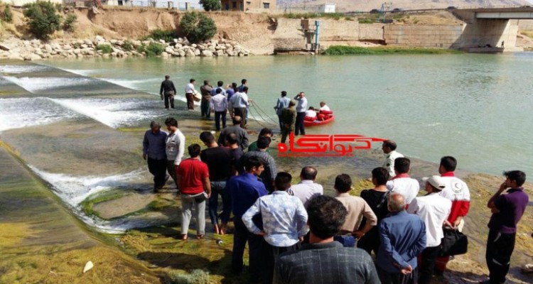 انتشار اولین تصاویر از جستجو برای یافتن جوان غرق شده هرسینی در گامسیاب