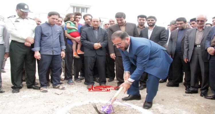  کلینک ویژه تخصصی پزشکان در هرسین کلنگ زنی شد+تصویر