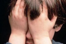 با کودک خجالتی چگونه رفتار کنیم؟ 