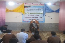 آئین افتتاحیه سال تحصیلی 96_95 مدرسه علمیه امام خمینی (ره) شهرستان هرسین/حجت الاسلام باقری: مهم ترین مسأله طلبگی حفظ و تقویت تقوا است