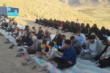 مراسم روح بخش دعای ندبه در هرسین برگزار شد+تصویر