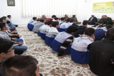 دیدار جمعی از بسیجیان دانش آموز با امام جمعه هرسین/حجت الاسلام باقری: بسیجی یعنی در همه حال آماده بودن