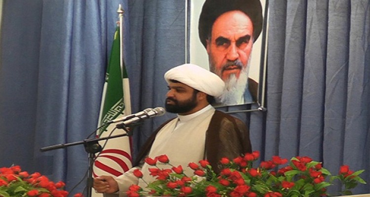 یکی از شاخصه های ولایتمداری تلاش در جهت رفع دغدغه های ولی فقیه است/متأسفانه کار دولت در طی این سه سال خلاصه شده در مذاکره با امریکا