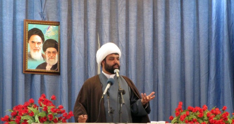 آرامش موجود در کشور به برکت وجود ولی فقیه است/ معدن طلای فرهنکی ملت ایران آن هشت سال دفاع مقدس است