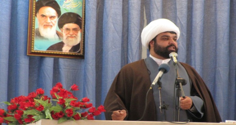 حضور مردم در انتخابات تضمین کننده امنیت کشور است/ اینکه برخی از افراد می گویند که اگر ما نبودیم جنگ رخ می داد این یک اشتباه محاسباتی