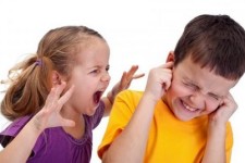 پرخاشگري در کودکان و علل آن از دیدگاه کارشناسان 
