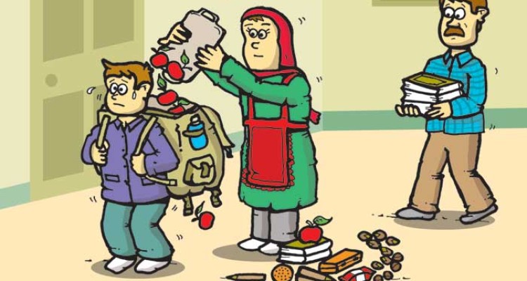 کیف سنگین و پشت خمیده دانش آموزان 