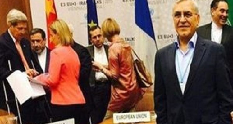 پرونده جاسوسی از تیم هسته ای همچنان مفتوح است/ جاسوسی در تیم هسته ای منجر به نابودی قلب رأکتور اراک شد/ جاسوسی ها از ایران صدای روسیه را هم درآورد