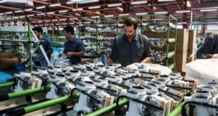 فرصت ده ساله رهبر انقلاب برای پایان مونتاژ کاری/ مسئولین نخبه باور شوند