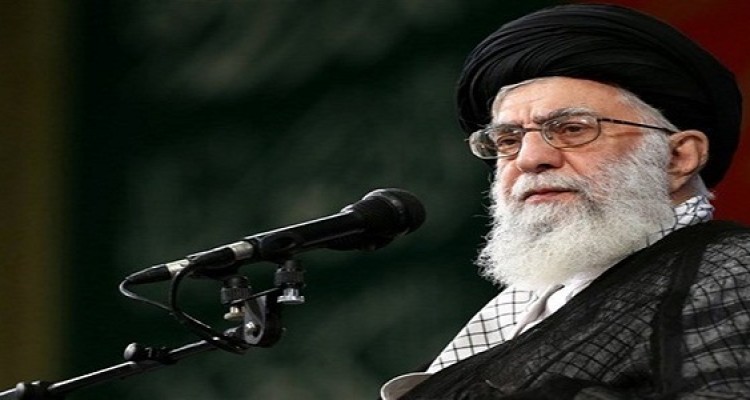 امام خامنه ای:مسئولان در همین اولین ساعات با همه‎ی همت و توان به یاری زیر آوارماندگان بشتابند