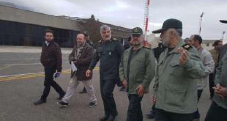 حضور فرمانده کل سپاه در مناطق زلزله زده کرمانشاه