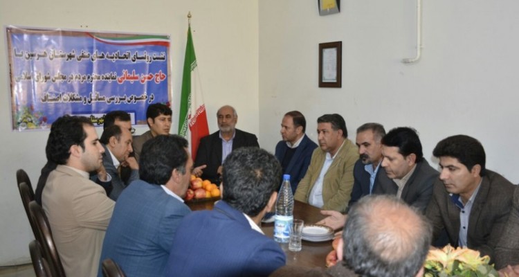 سلیمانی: کسبه هرسین دچار افسردگی مالی شده اند/ شاه آبادی : اقداماتی در جهت جذب سرمایه گذار و رونق کسب و کار در هرسین در جریان است