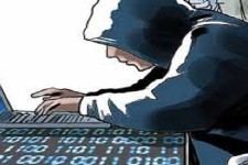 کلاهبردار اینترنتی در هرسین دستگیر شد