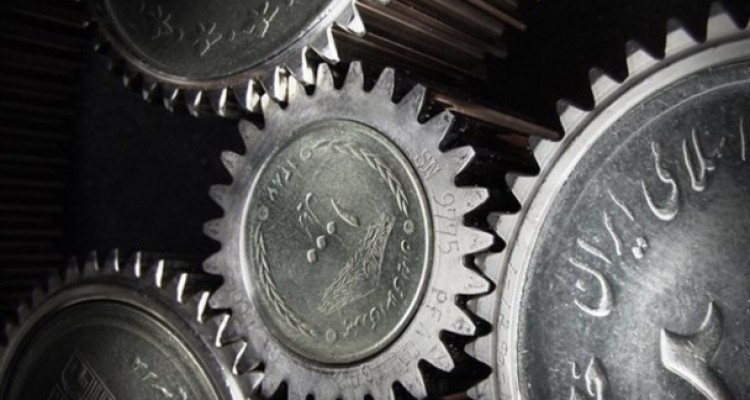 برجام چه کمکی به تحقق شعار سال 96 کرد؟/ عضو هیات رئیسه کمیسیون صنایع مجلس: یکی از دلایل عدم تحقق شعار سال، اعتماد برخی به برجام و غرب بود