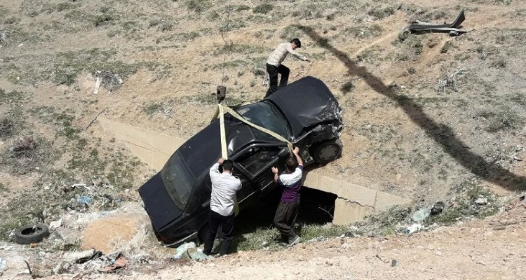 6مصدوم در تصادف پراید و پژو در کمربندی شمالی هرسین+تصویر