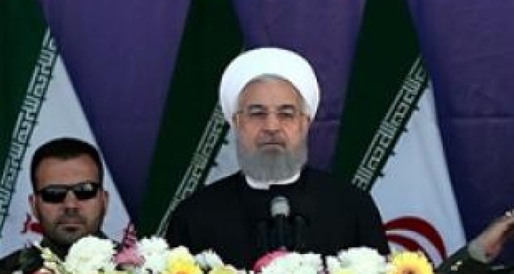 برای قدرت دفاعی هر سلاحی نیاز داشته باشیم تولید می‌کنیم/ کشورهای منطقه بدانند اقتدار عاریه‌ای عزت نمی‌آفریند