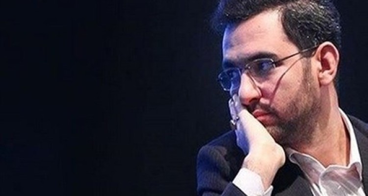 آذری جهرمی: با فیلترینگ تلگرام موافقم