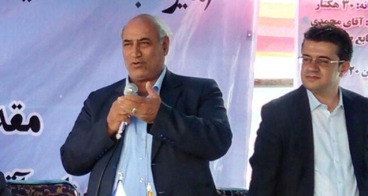 در اجرای طرح ها از امکانات بالقوه و موجود داخل کشور استفاده شود