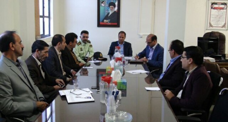 شاه آبادی: لزوم برگزاری گشت های تخصصی و اجرای سریع حکم در محل/ گله مندی از واحد تاکسیرانی در عدم برخورد با تخلفات رانندگان